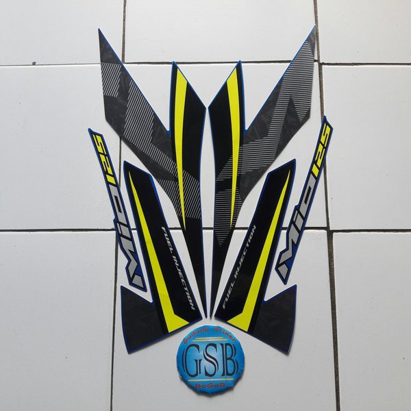 stiker motor Mio m3 125 2018 biru