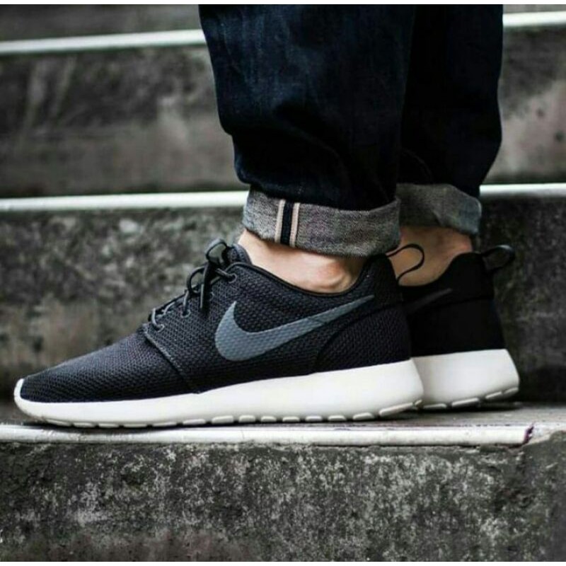 Sepatu Pria Nike Rosherun Original, Sepatu Running