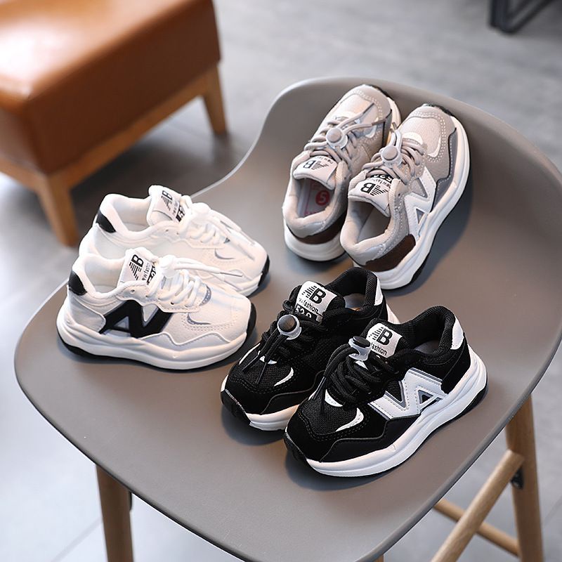 (HZ) Sepatu Sneaker Anak / Sepatu Import HZK93