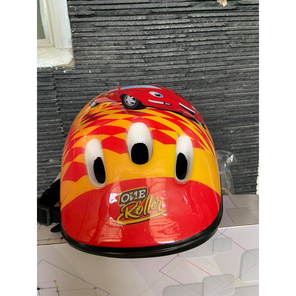 Helm Sepatu Roda Anak / Helm Sepeda Anak Cowo