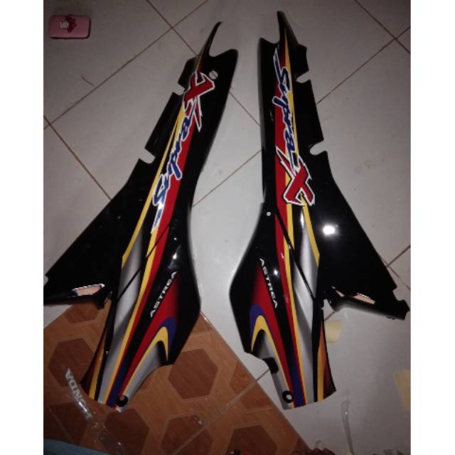 Body belakang kanan kiri supra x lama