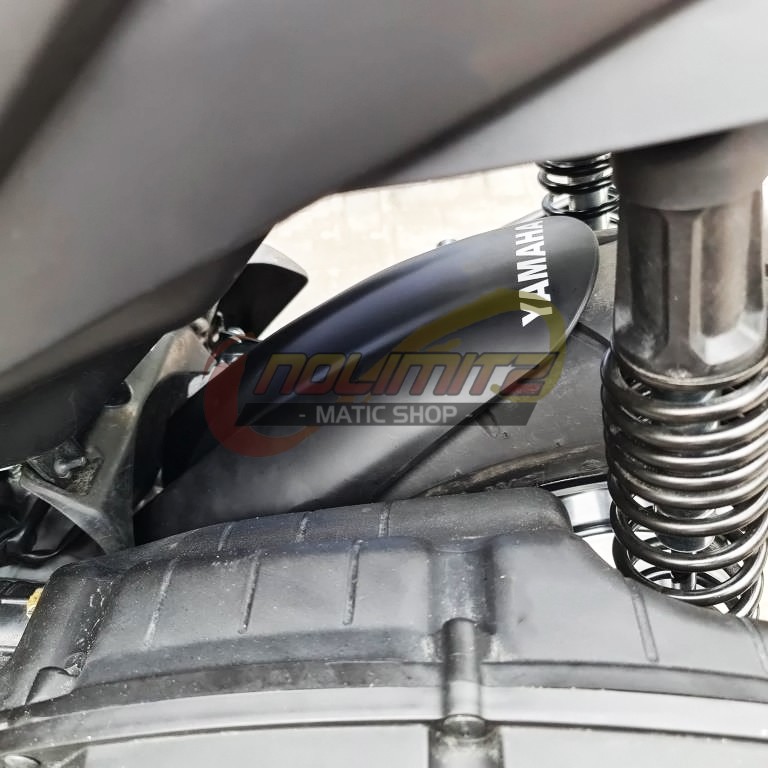 Spakbor Hugger Kolong Belakang New Yamaha Aerox 155 Connected 2020