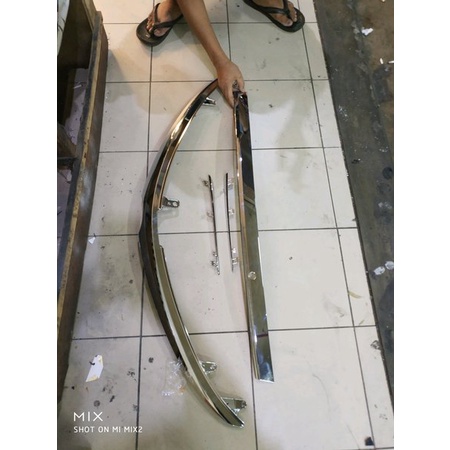 Paket grill trunklid belakang khusus vios gen3 2013-2017