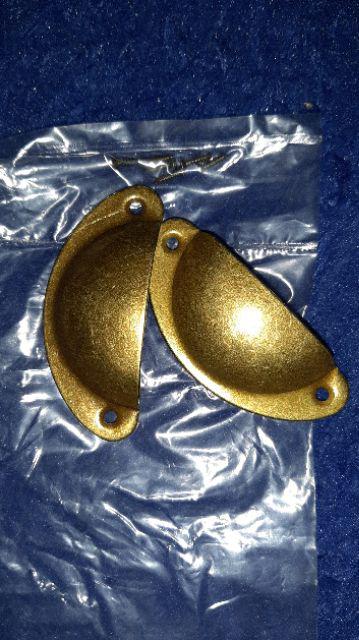 Handle Tarikan Laci Pintu Antik Warna Yellow Bronze