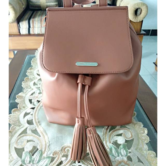 Tas ransel emsio by elizabeth