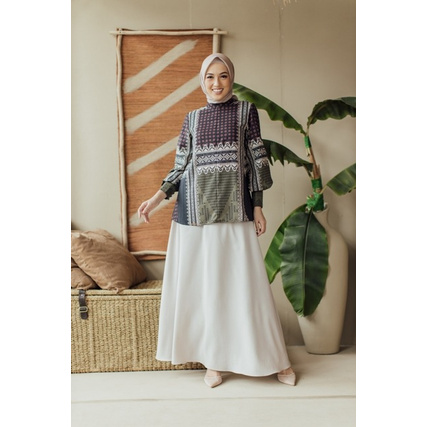 Nawa Blouse in Turtle - Klamby