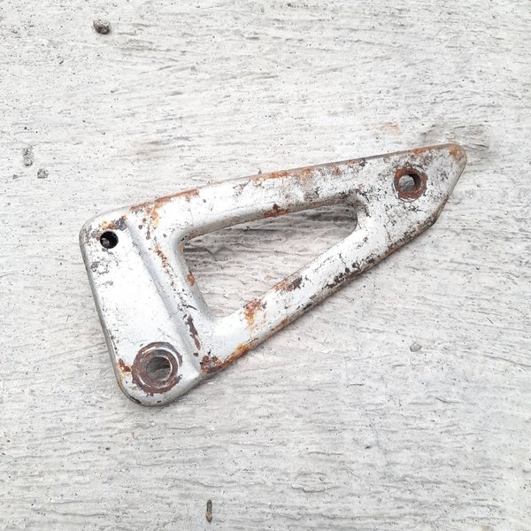 dudukan knalpot yamaha rx king cobra original