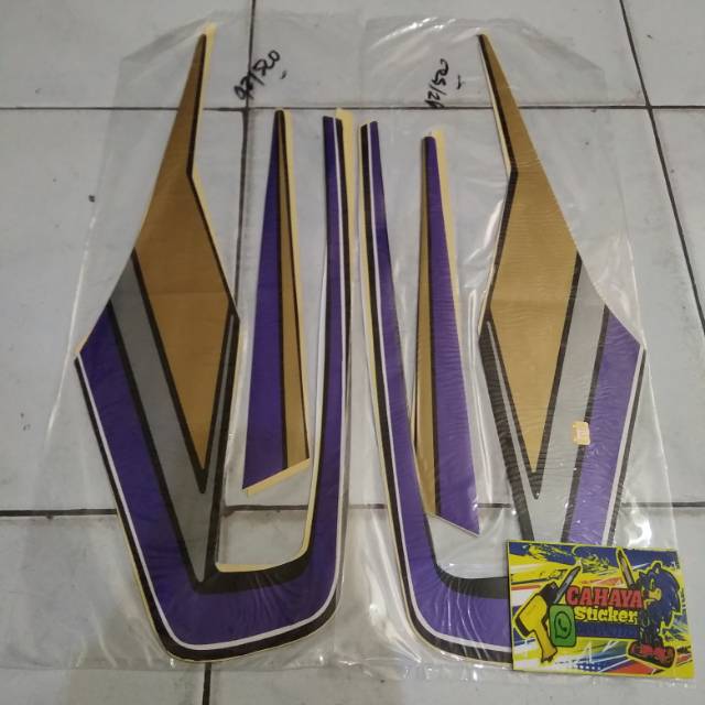 Striping/Sticker/Lis Standar Yamaha Rx King Tahun 1992 Warna Tangki Hitam List Ungu &Gold