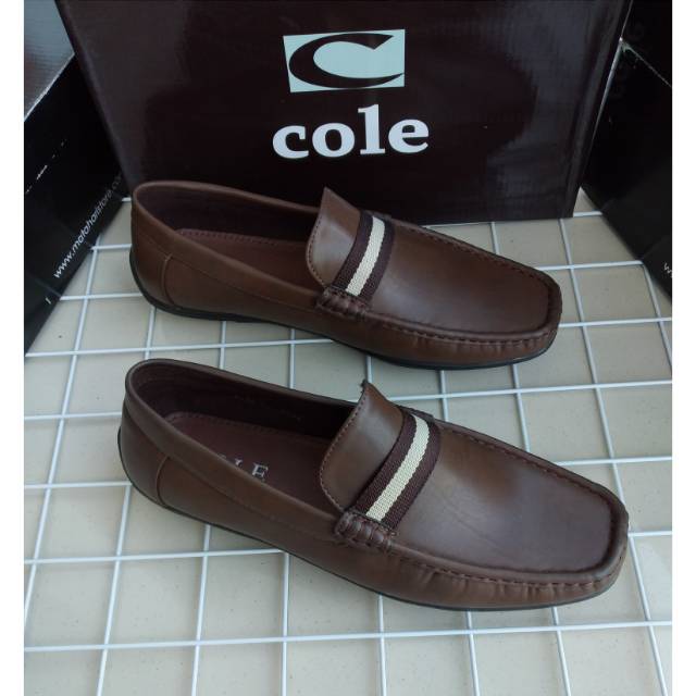 Sepatu pria Cole brand Matahari