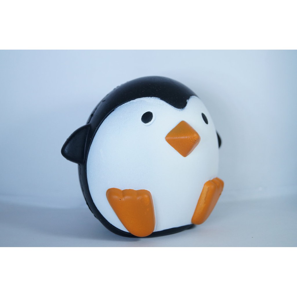 Squishy Penguin Bulat