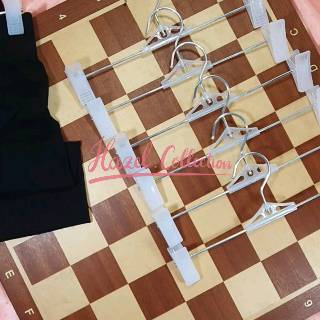 10pcs Hanger Jepit Besi Hanger Jepit Gantungan Baju 10pcs Hanger Jepit Besi Hanger Jepit Gantungan Baju