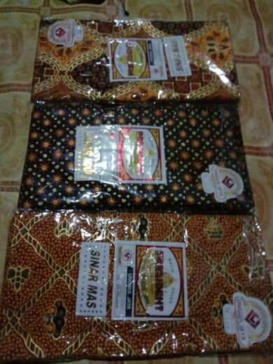 Kain Batik Katun Panjang Jarik Prodo Prada Solo H. Santoso Istana Presiden Motif Delimo Premium