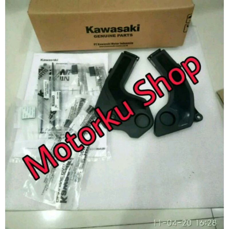 Cover frameguard cover rangka mesin kawasaki klx230 klx 230 original kawasaki