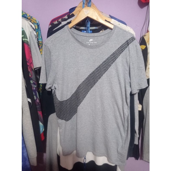 Kaos Nike big swoosh