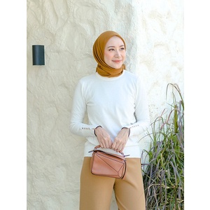 Ivy Sweater by Diana Restu