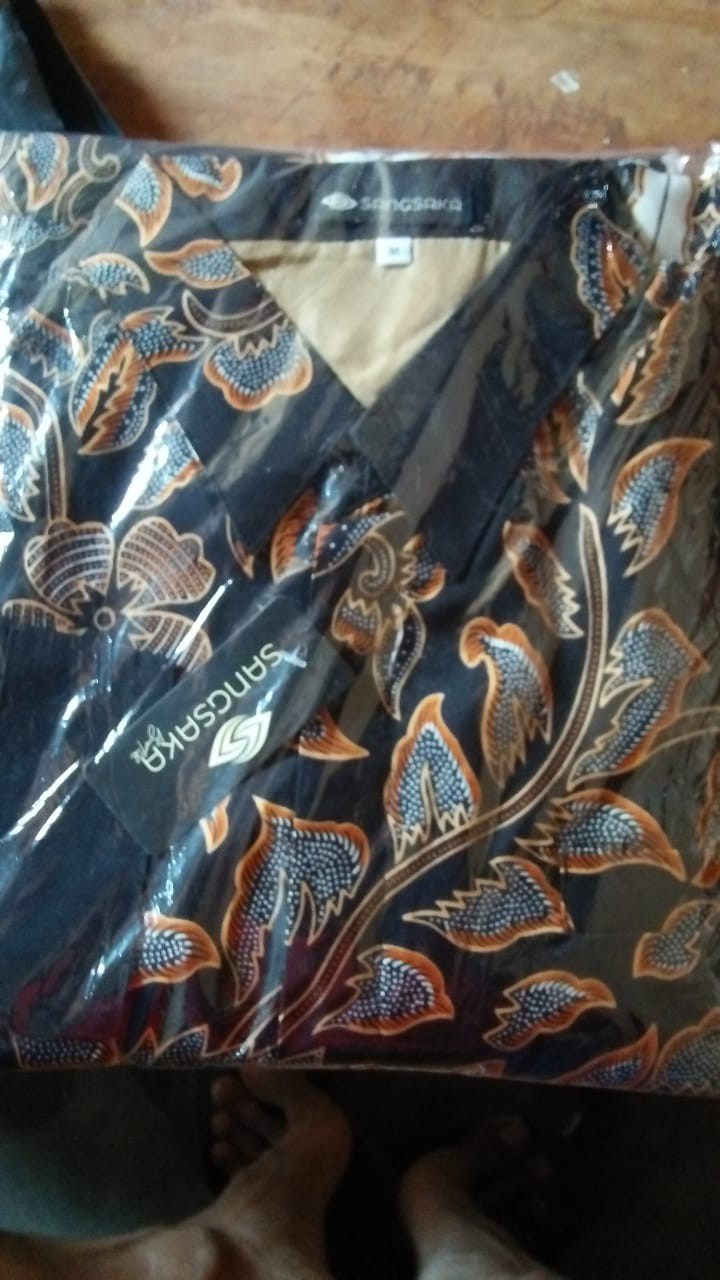 Batik Couple / Baju Batik Couple / Batik Set / Batik Lengan Panjang / Rok Set