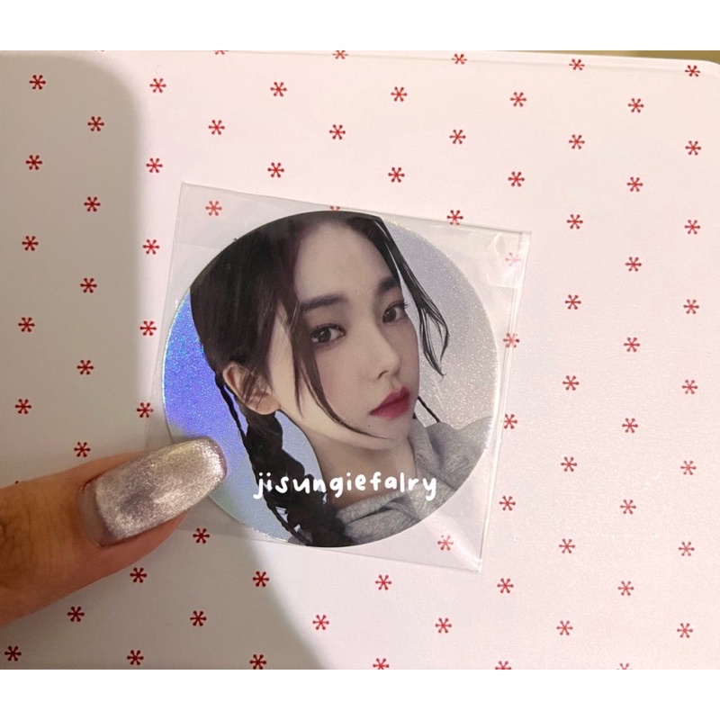 [READY] cc circle card karina aespa antique hand mirror