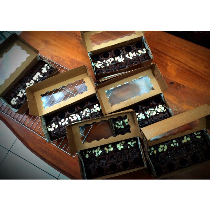 

Brownies panggang sekat ukuran 22*10