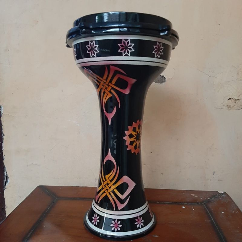 dumbuk pinggang, darbuka