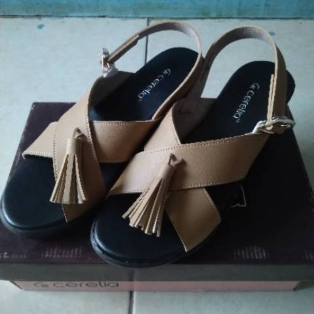 Wedges Cerelia