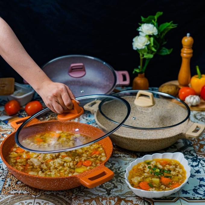 PERO WOK PAN 32CM + GLASS LID