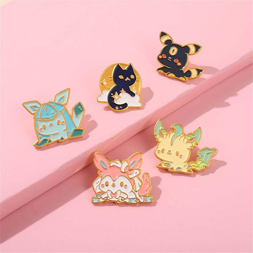 AUGUSTINA Eevee Bros Anime Kostum Props Pakaian Kartun Cat Logam Cosplay Badge