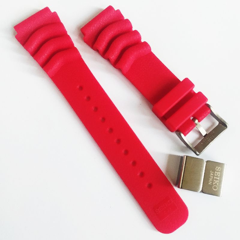 strap rubber seiko SKX size 22 MM material lembut dan halus.