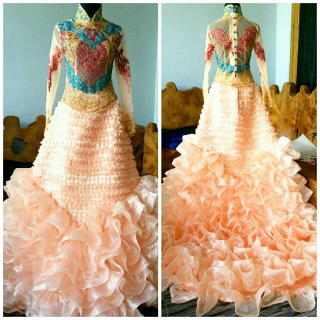 Kebaya Barbie Waterfall