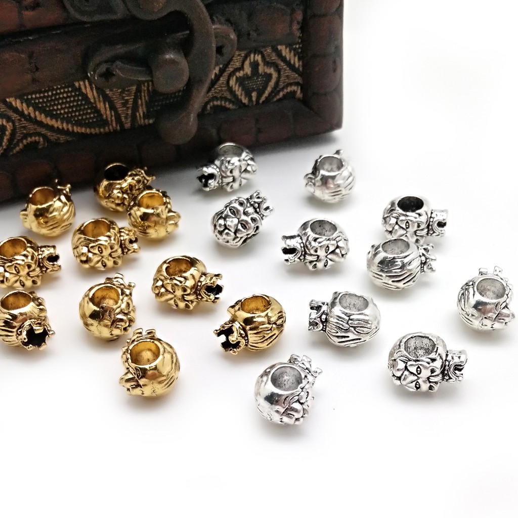 10pcs / Lot Charms Manik-Manik Bentuk Kepala Singa Mahkota Bahan Zinc Alloy Gaya Vintage Untuk Membuat Perhiasan