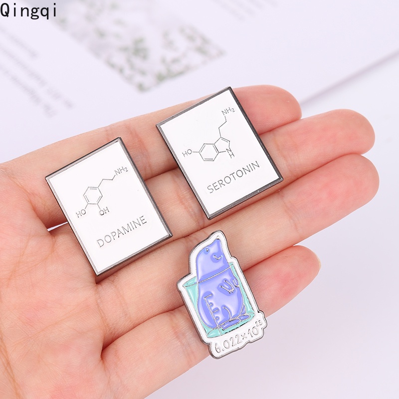 Bros Pin Enamel Desain Struktur Molekul Dopamine Serotonin Beaker Bahan Metal Untuk Hadiah