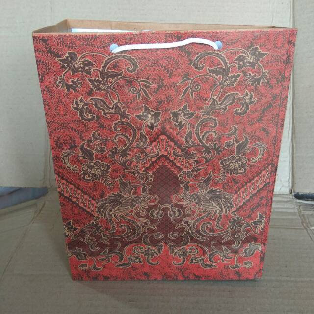 

Paperbag 20x25x9-paper bag-goodie bag-Shopping Bag-paper bag batik-tas kertas-kantong kertas