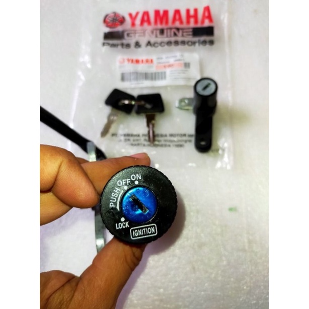 KUNCI KONTAK SATU SET DENGAN KONCI JOK YAMAHA VEGA R NEW 3S0