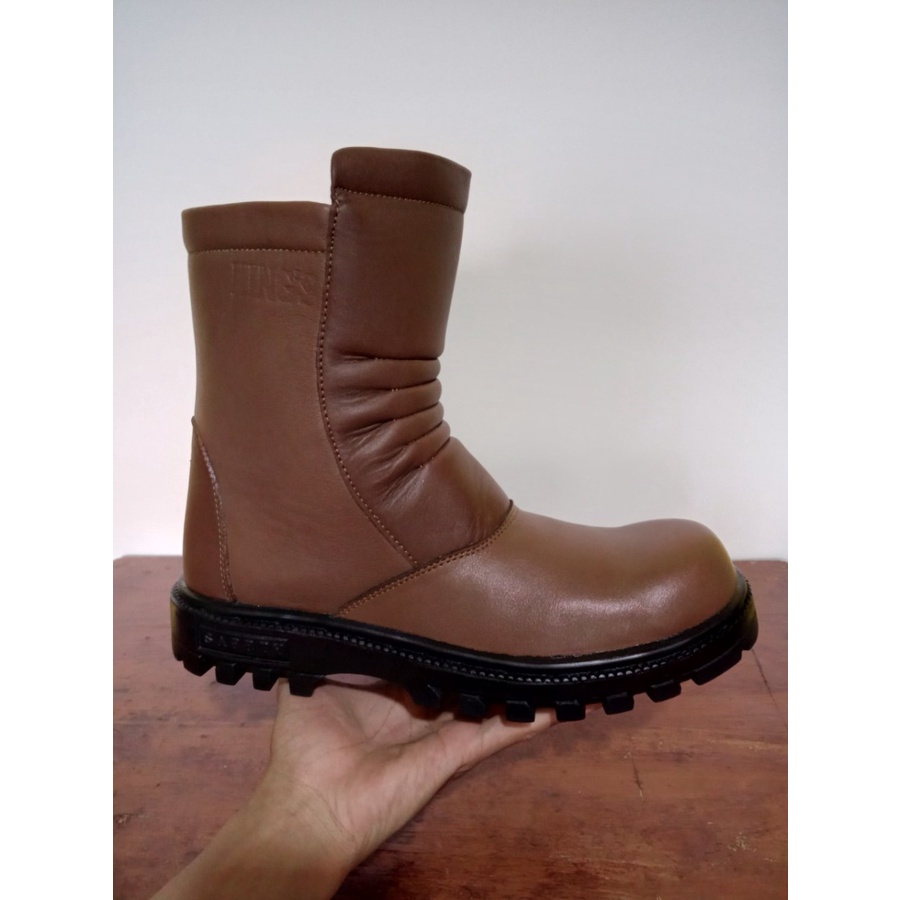 sepatu safety lodong kriwil coklat