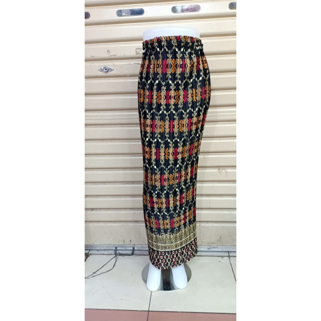 Rok Plisket Batik Bawahan Kebaya Motif Chaki dan Lainnya