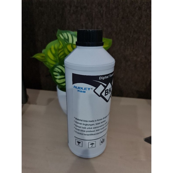 

Tinta audley hitam 1liter