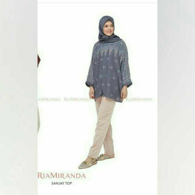 NEW SANJAY TOP   Ria Miranda