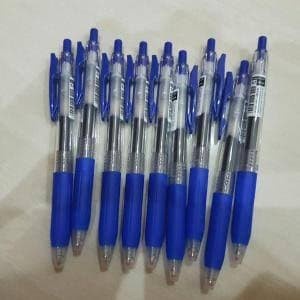 

Hemat Pulpen Serasa Zebra 0.7 Biru/Pcs Bagus