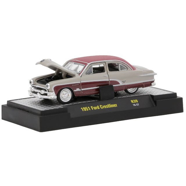 Diecast Mobil M2 Machines 1/64 Authentic #39 - FORD CRESTLINER 1951 Grey