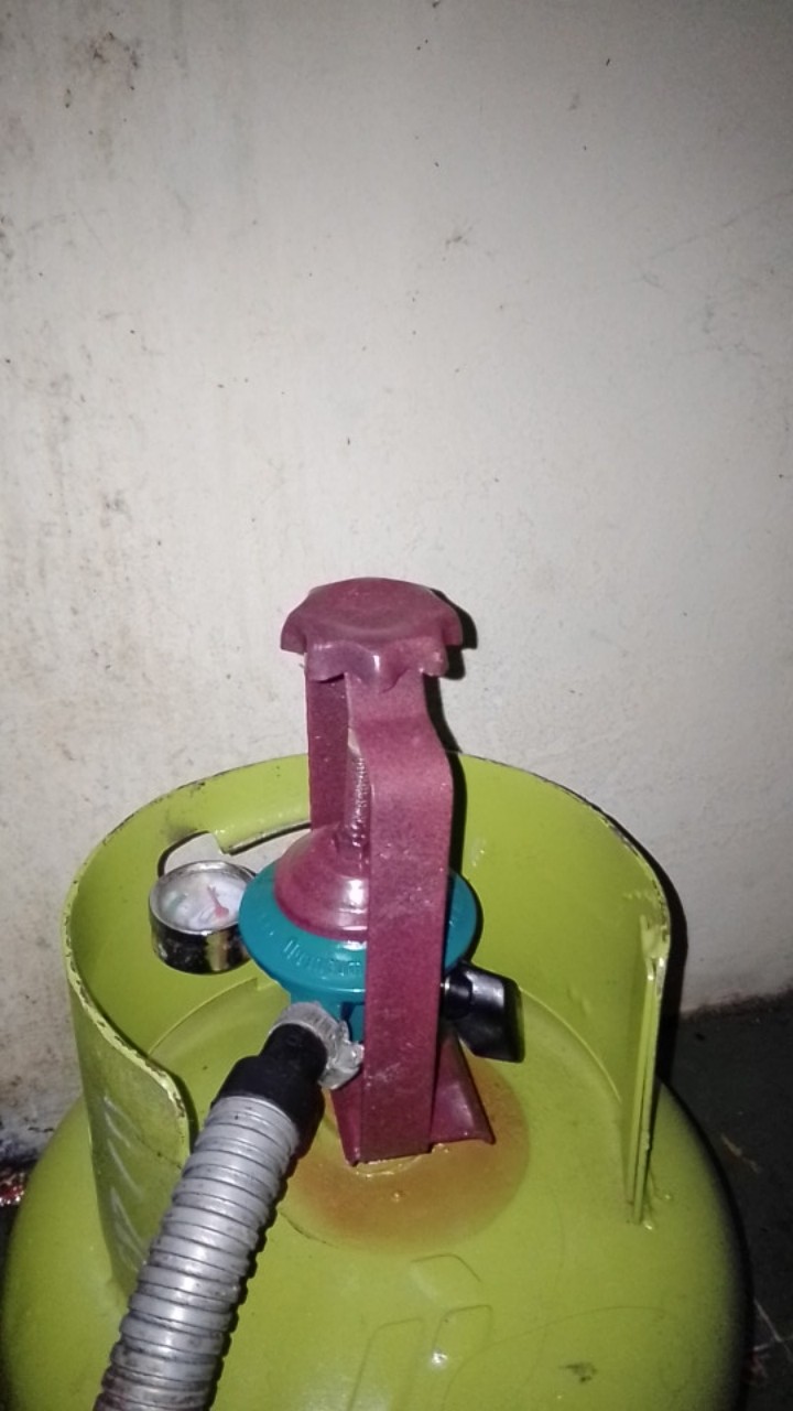 Alat Pengaman Regulator Winn Gas Quantum Miyako Pengencang Tabung Gas Anti Bocor