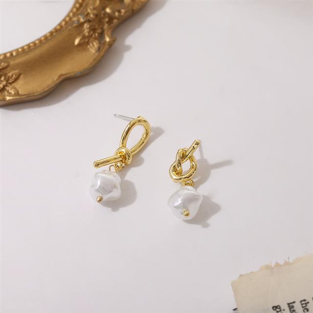 925 perak pin anting-anting Korea Selatan Dongdaemun logam dingin gaya asimetris anting-anting antin