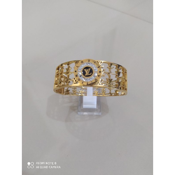 Gelang tangan LV