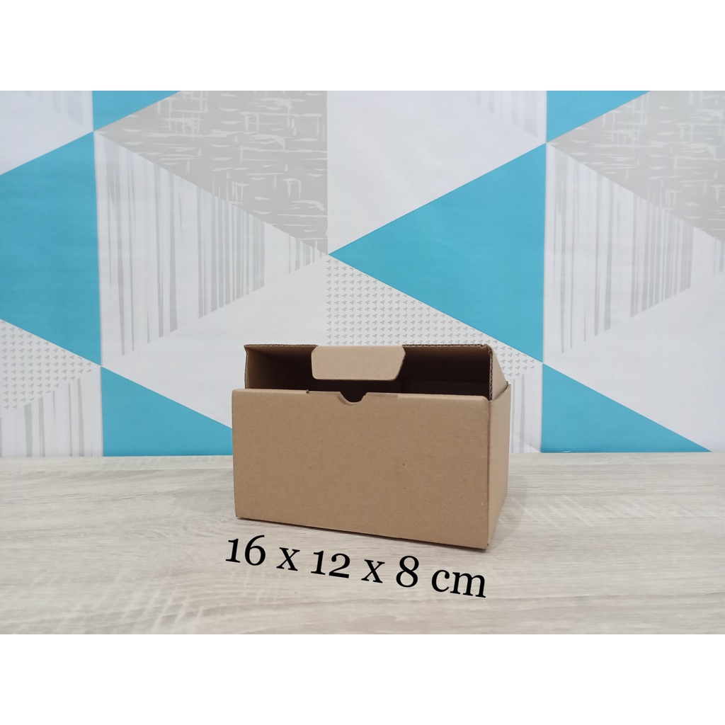 

Kardus 16 x 12 x 8 cm....Die Cut kotak aksesoris dll