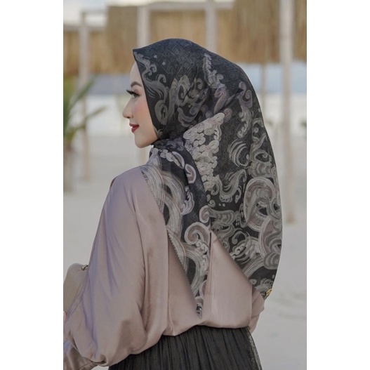 Buttonscarves The wave XL