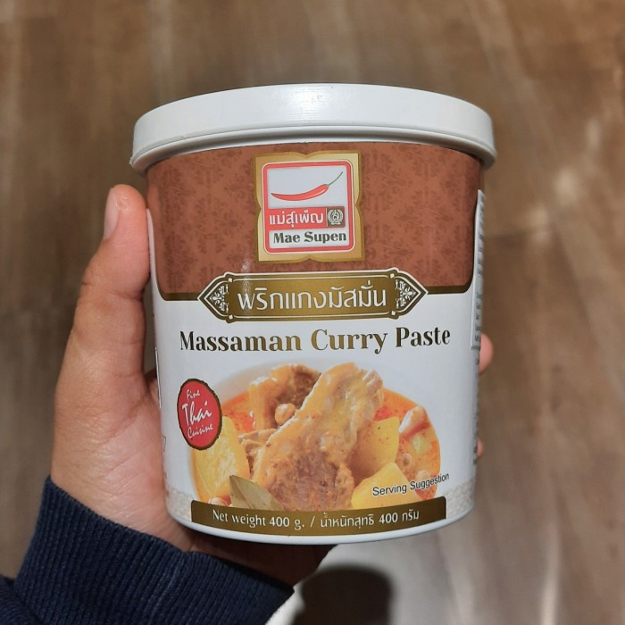 

Mae Supen Massaman Curry Paste (400gr)