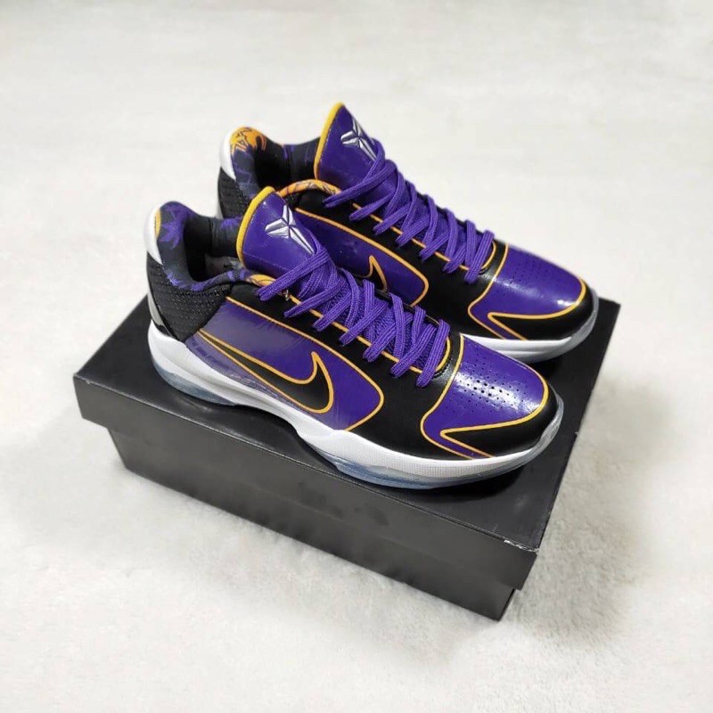 kobe v 5x champ