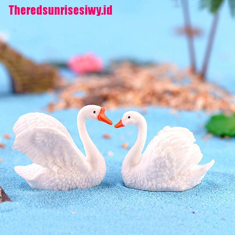 【Theredsunrisesiwy.id】Resin Swan Miniature Figurine Fairy Garden Dollhouse Decor Micro Landscape