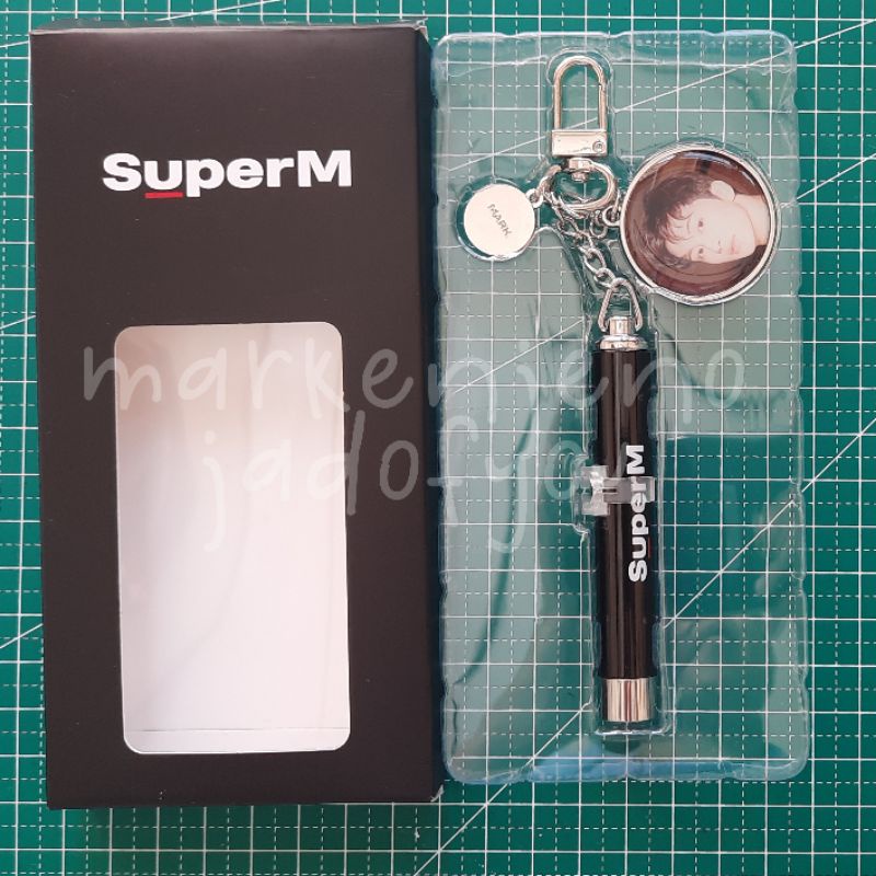 BOOKED MARK SUPERM PROKEY PROJECTION KEYRING