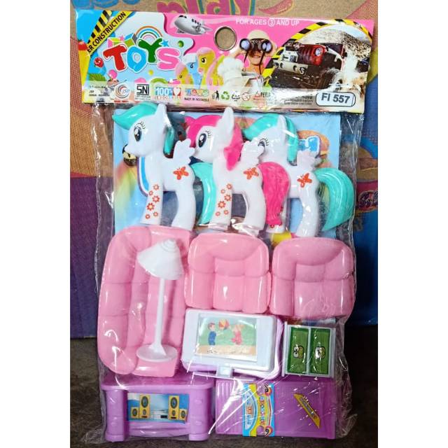 FI 557 ICE CREAM PLUS BEAUTY / MAINAN ES KRIM SET SOFA PLUS TIGA KUDA PONI