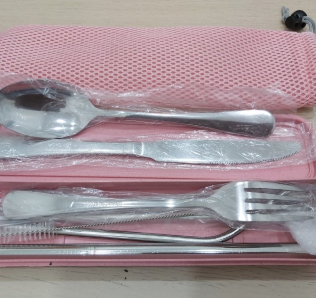 Sendok Garpu Set Wheat Straw Standard Quality / Alat Makan Sendok Set Ramah Lingkungan Pelangi