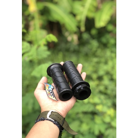 HANDGRIP KAZE HANSPAT KAZE HANDLE GRIP KAZE HANDGRIP KAWASAKI KAZE SARUNG GAS KAZE